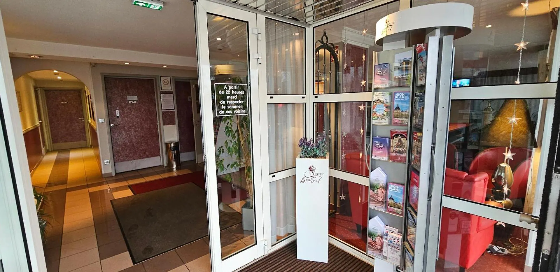 Hotel Lyon Sud, Pierre Benite, St Genis Laval 3*, Pierre-Benite France