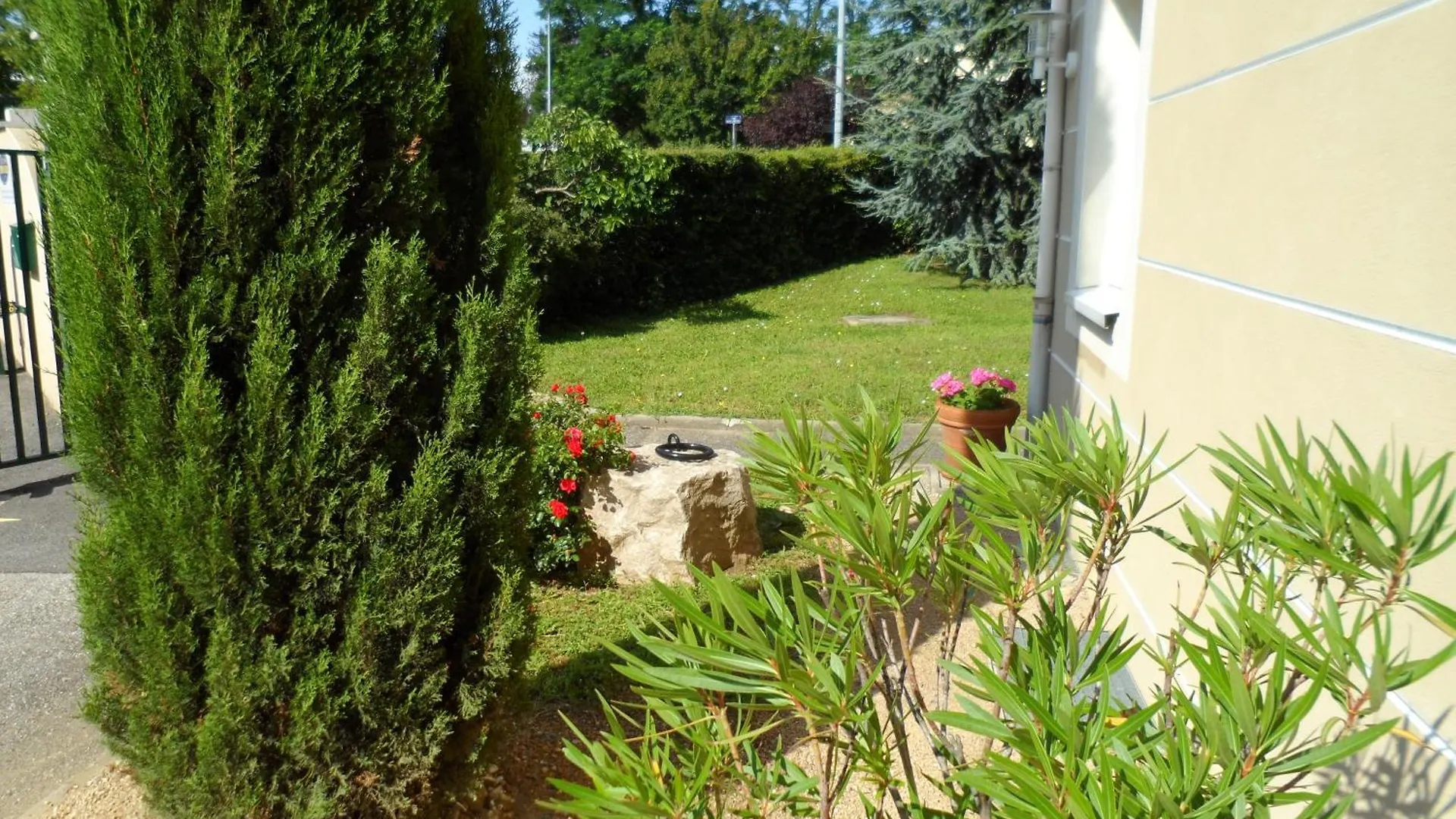 Hotel Lyon Sud, Pierre Benite, St Genis Laval