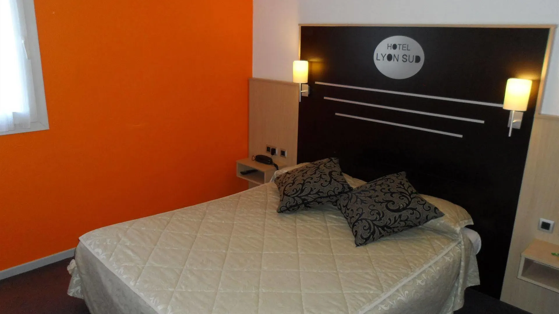 Hotel Lyon Sud, Pierre Benite, St Genis Laval